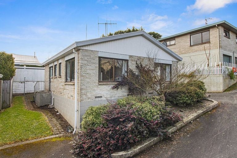 Photo of property in 2/11a Union Street, Claudelands, Hamilton, 3214