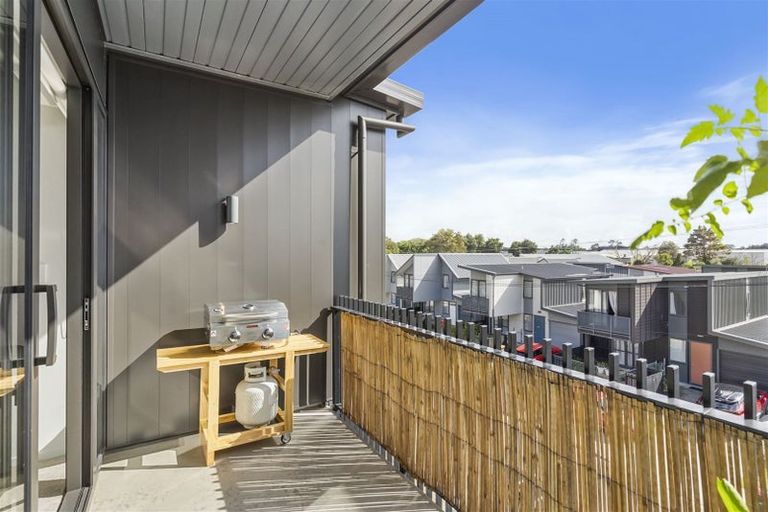 Photo of property in 201/38e Fraser Avenue, Northcote, Auckland, 0627