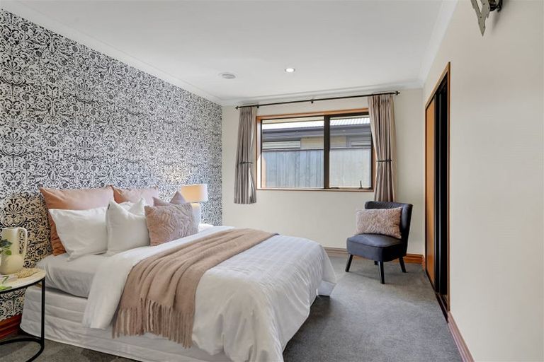 Photo of property in 48 Hakatere Road, Pegasus, 7612