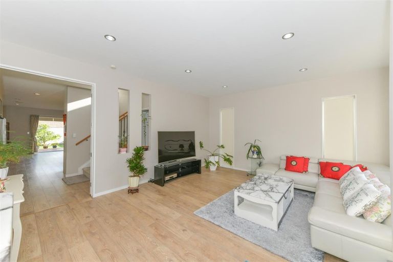 Photo of property in 45 Rosewell Crescent, Flat Bush, Auckland, 2019