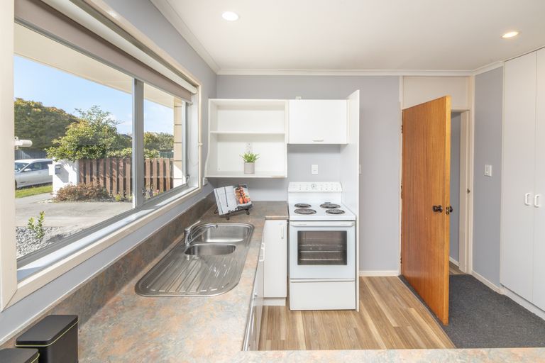 Photo of property in 46 Woolley Street, Avondale, Christchurch, 8061