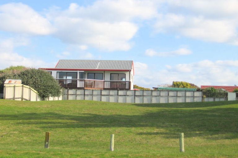 Photo of property in 752 Papamoa Beach Road, Papamoa Beach, Papamoa, 3118