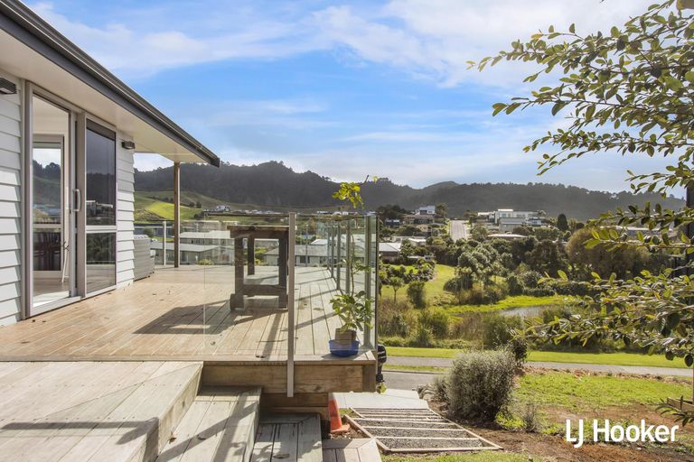 Photo of property in 11 Ralph Lane, Waihi Beach, 3611