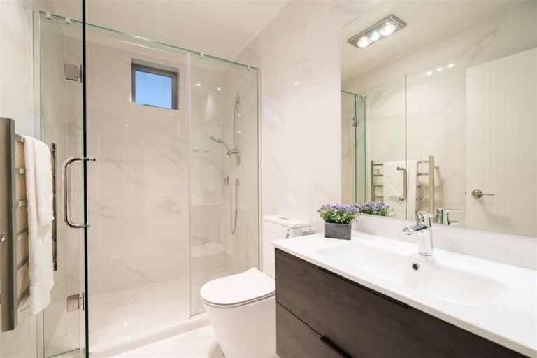 Photo of property in 20 Nephrite Lane, Henderson, Auckland, 0610