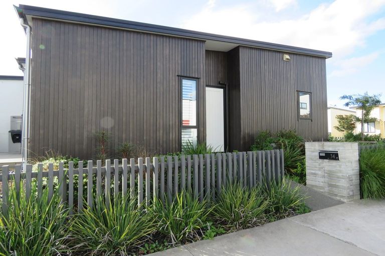 Photo of property in 34 Onekiritea Road, Hobsonville, Auckland, 0616