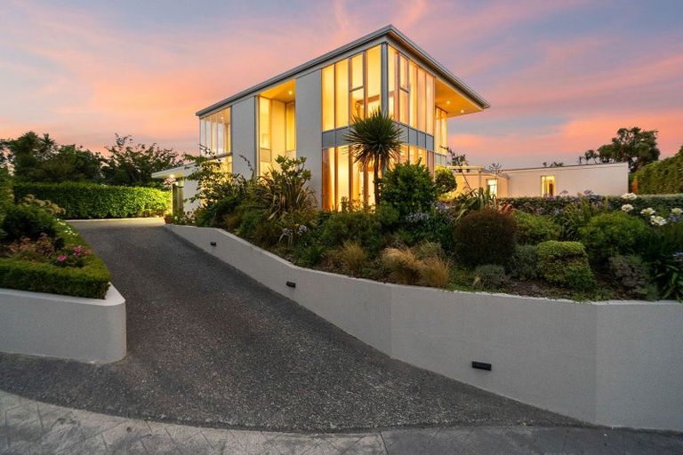 Photo of property in 6 Stormanstown Way, Seatoun, Wellington, 6022