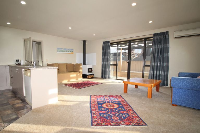 Photo of property in 11 Juniper Close, Alexandra, 9320