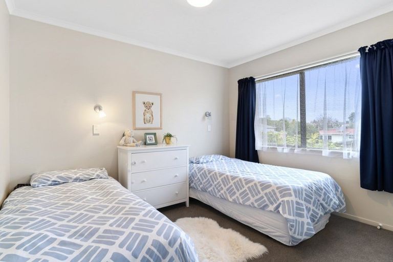 Photo of property in 11a Warwick Place, Brookfield, Tauranga, 3110