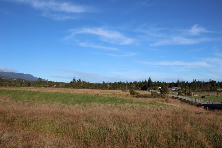 Photo of property in 2/99 Powerhouse Road, Fairdown, Westport, 7891