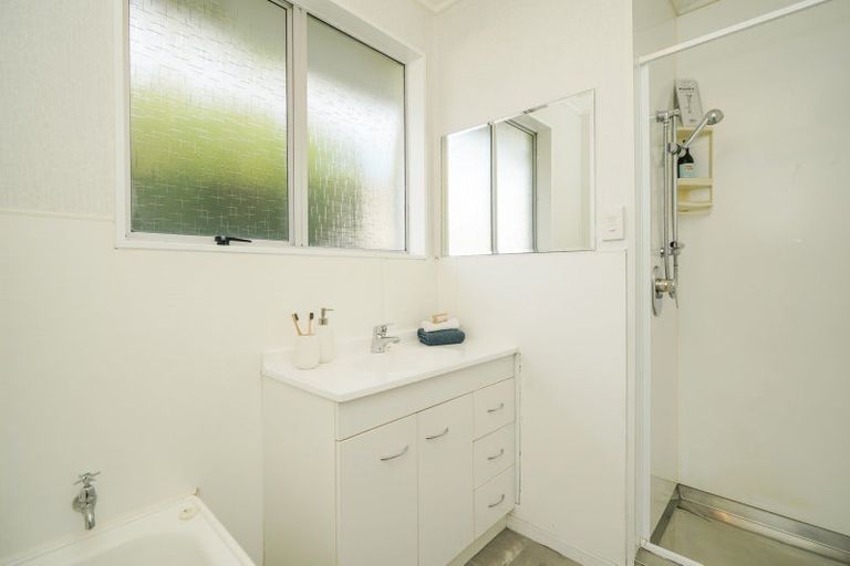 Photo of property in 145 Inglewood Road, Newfield, Invercargill, 9812