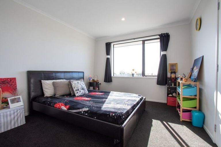 Photo of property in 10 Takutai Terrace, Ruatapu, 7883