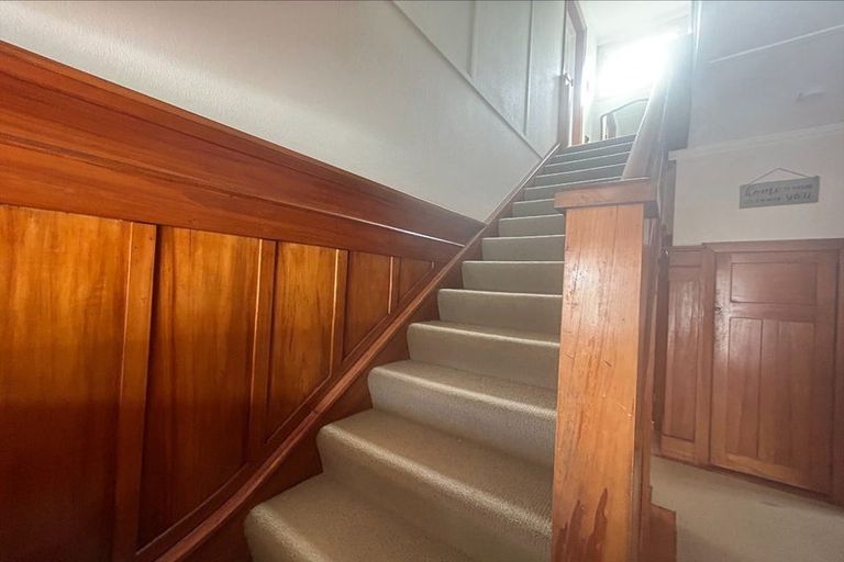 Photo of property in 43 Tahunanui Drive, Tahunanui, Nelson, 7011