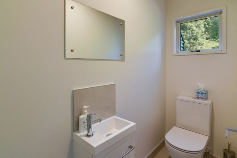 Photo of property in 1 Arawata Terrace, Fernhill, Queenstown, 9300