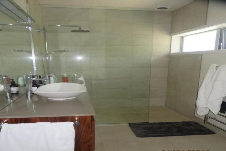 Photo of property in 4 Haven Grove, Naenae, Lower Hutt, 5011