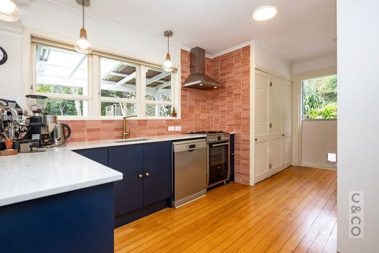 Photo of property in 244 School Road, Waimauku, 0881