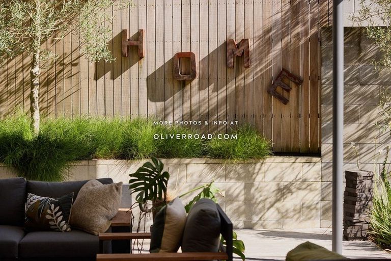 Photo of property in 65 Pitau Road, Mount Maunganui, 3116