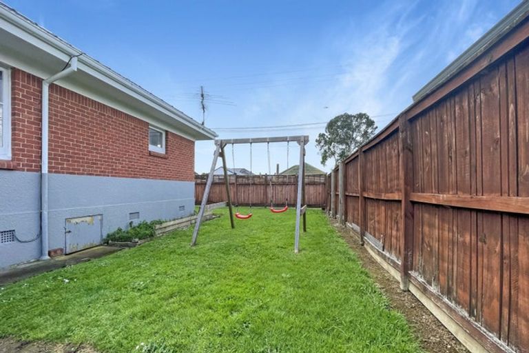 Photo of property in 17 Philip Street, Papatoetoe, Auckland, 2025
