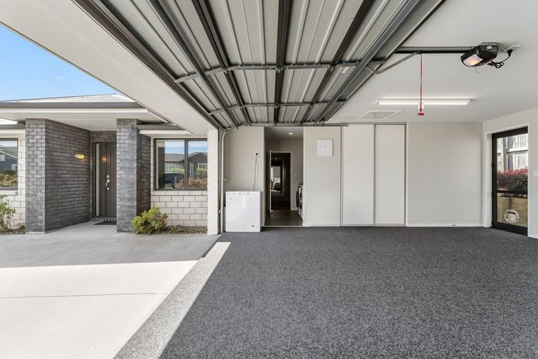 Photo of property in 36 Benmore Crescent, Pyes Pa, Tauranga, 3112