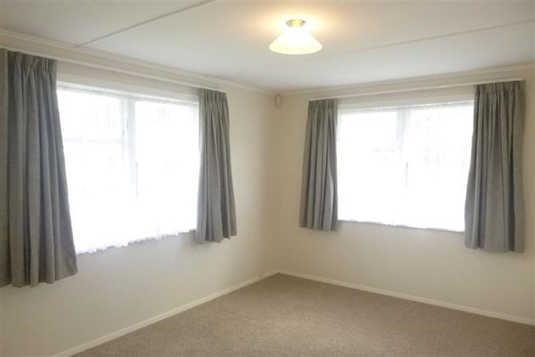Photo of property in 22 Chittick Street, Stokes Valley, Lower Hutt, 5019