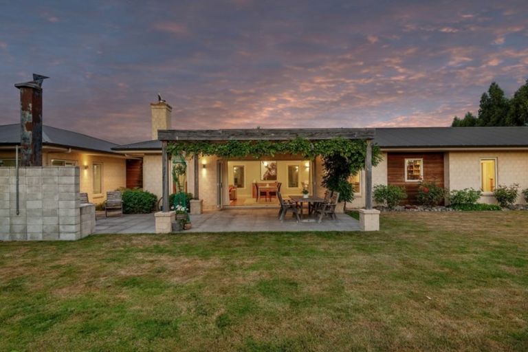 Photo of property in 272 Barkers Road, Loburn, Rangiora, 7472