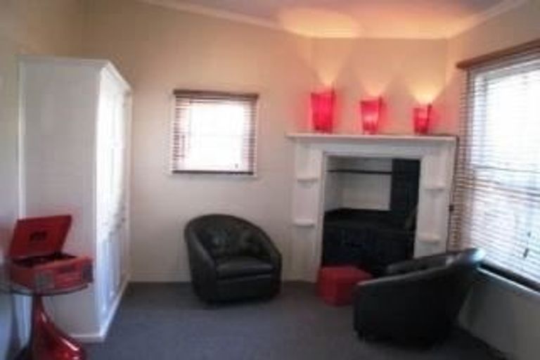 Photo of property in 39 Albert Street, Masterton, 5810