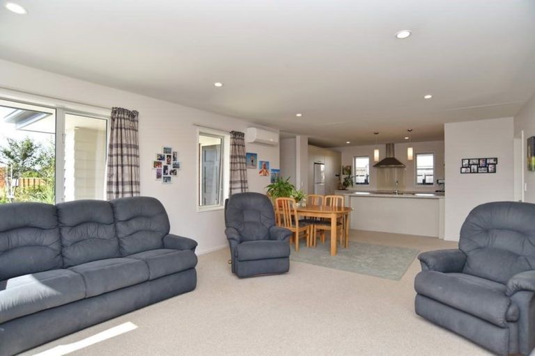 Photo of property in 54 Koura Drive, Rangiora, 7400