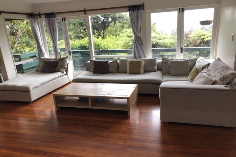 Photo of property in 34 Tawini Road, Titirangi, Auckland, 0604