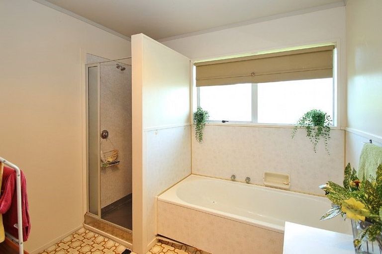 Photo of property in 6 Columba Place, Matua, Tauranga, 3110