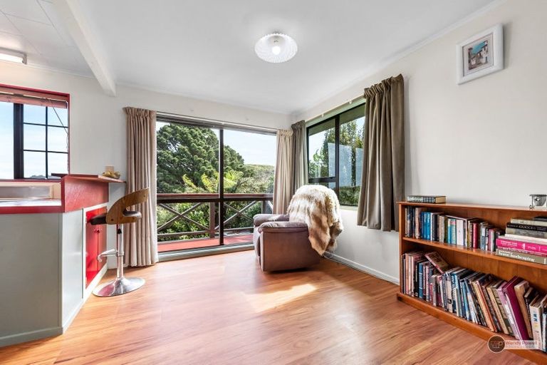 Photo of property in 20 Timaru Grove, Kelson, Lower Hutt, 5010