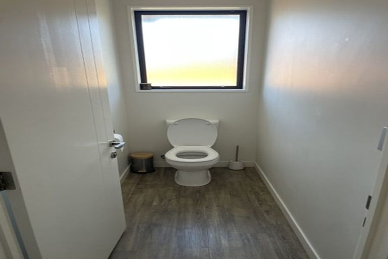 Photo of property in 5 Ormandy Court, Amberley, 7410