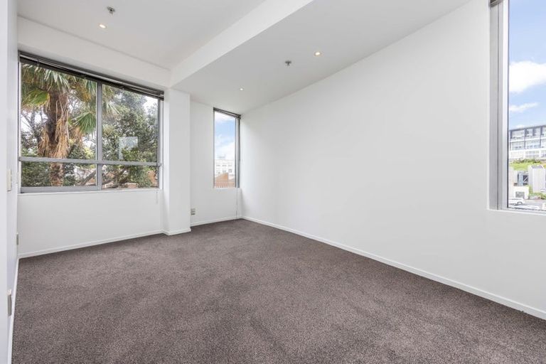Photo of property in New Mirage, 201/86 The Strand, Parnell, Auckland, 1010