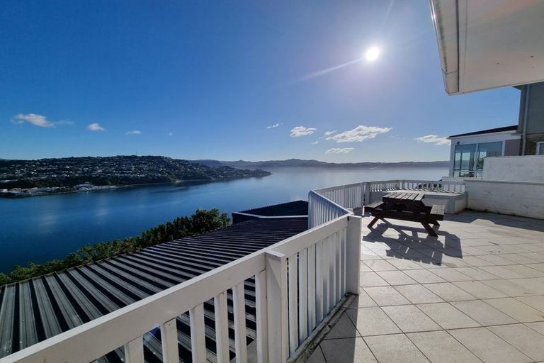 Photo of property in 27 Kaikoura Street, Maupuia, Wellington, 6022