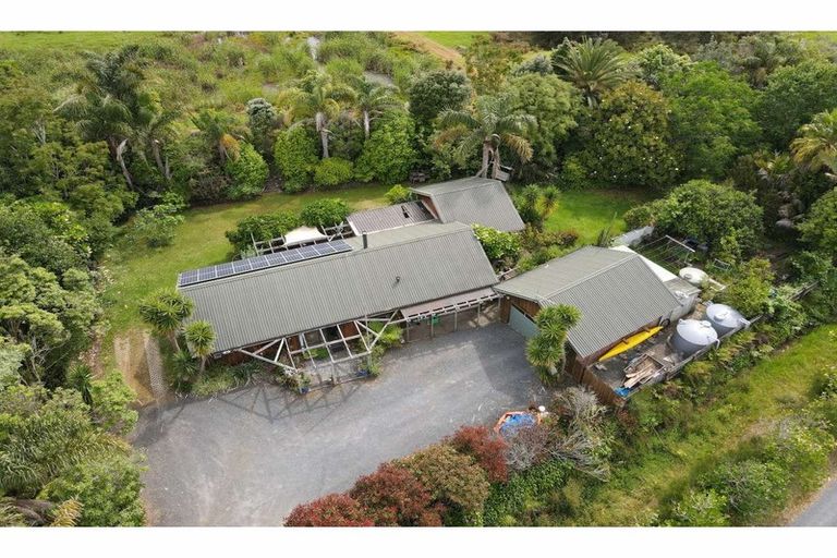 Photo of property in 21 Karaka Drive, Kerikeri, 0230