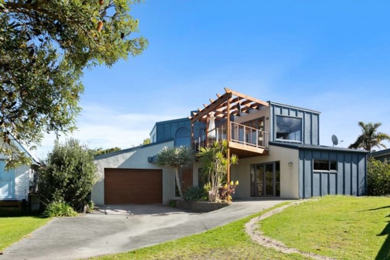 Photo of property in 3a Sea Crest Place, Bowentown, Katikati, 3177