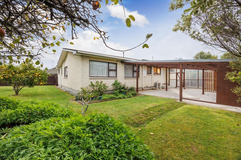 Photo of property in 11 Moyne Avenue, Milson, Palmerston North, 4414