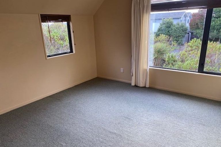 Photo of property in 2/218 Edgeware Road, Edgeware, Christchurch, 8013