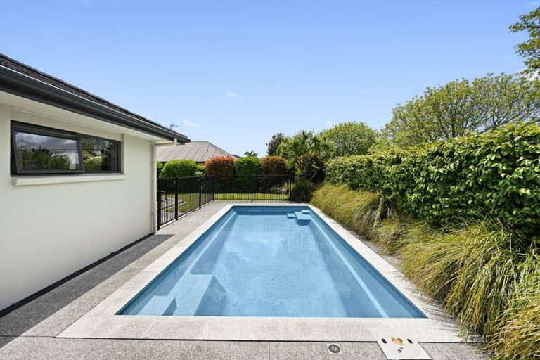 Photo of property in 4 Parkwood Place, Huntington, Hamilton, 3210