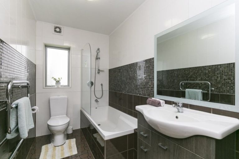 Photo of property in 11c Hindipur Terrace, Broadmeadows, Wellington, 6035