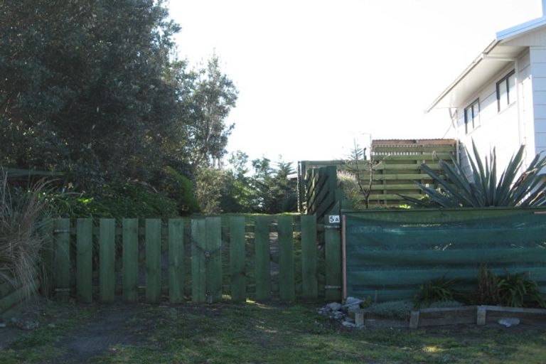 Photo of property in 5a Barling Street, Himatangi Beach, Foxton, 4891