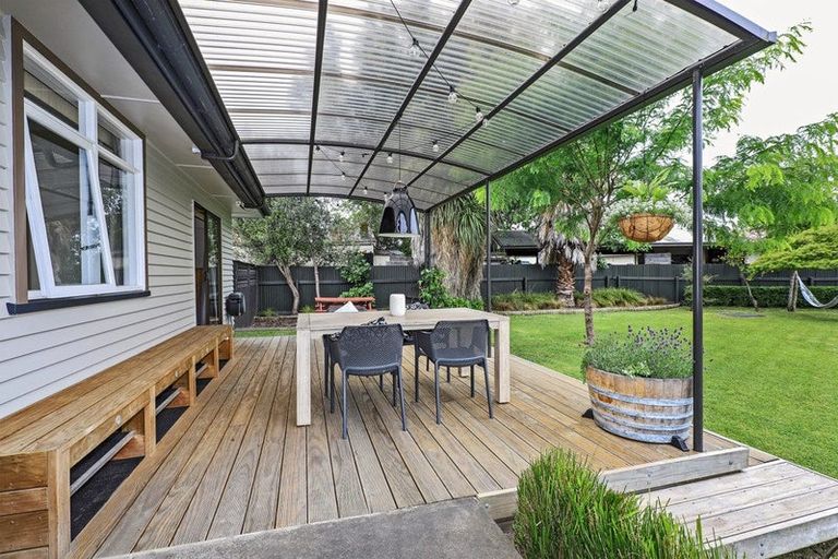 Photo of property in 21a Elliott Crescent, Havelock North, 4130