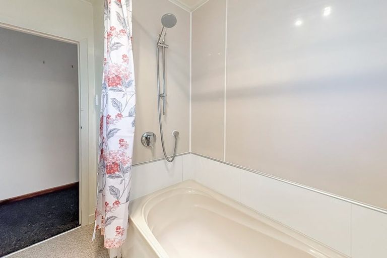 Photo of property in 64 Harper Street, Gonville, Whanganui, 4501