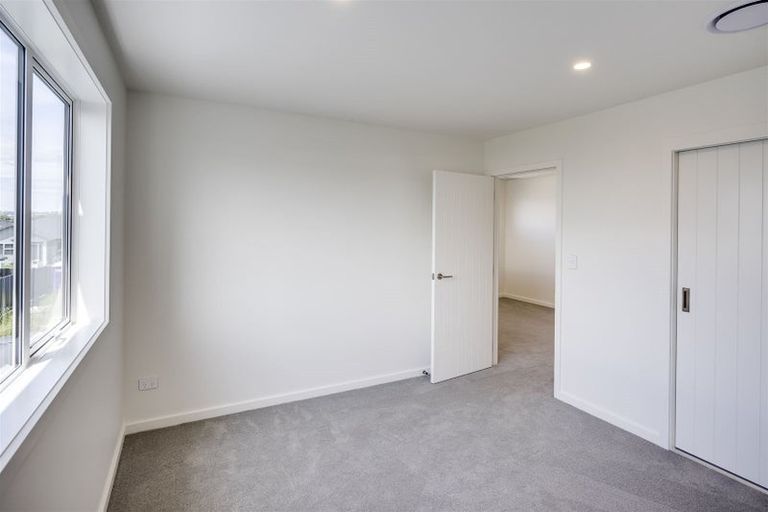 Photo of property in 38a Aspiring Drive, Poraiti, Napier, 4112