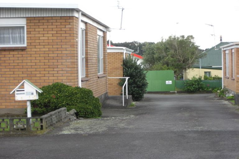 Photo of property in 2/56 Young Street, New Plymouth, 4310