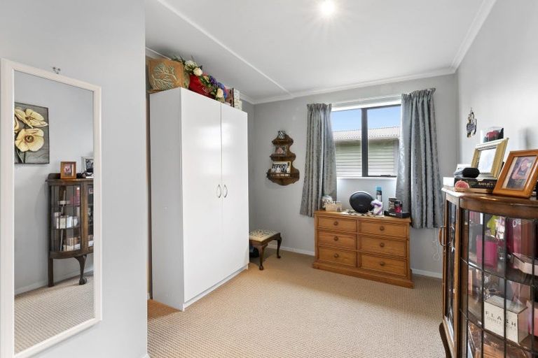 Photo of property in 11 Gardener Street, Levin, 5510