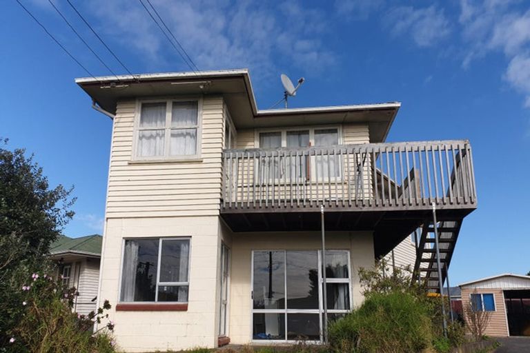 Photo of property in 2/23 Claymore Street, Manurewa, Auckland, 2102