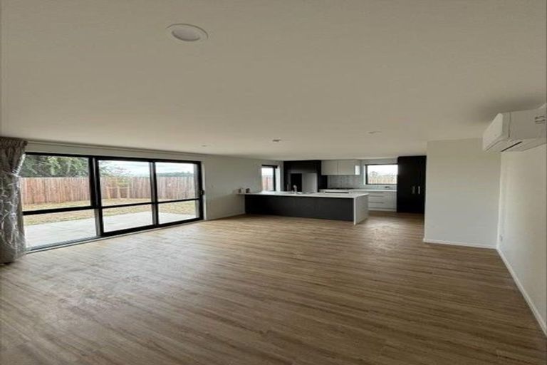 Photo of property in 61 Mehrtens Crescent, Woodend, 7691