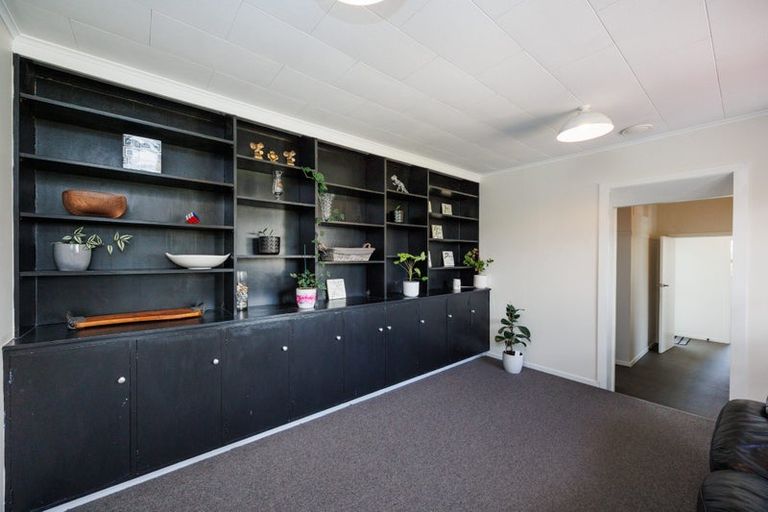 Photo of property in 35 Severn Street, Rongotea, 4476