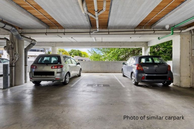 Photo of property in Albany Central, 6a/210 Dairy Flat Highway, Albany, Auckland, 0632