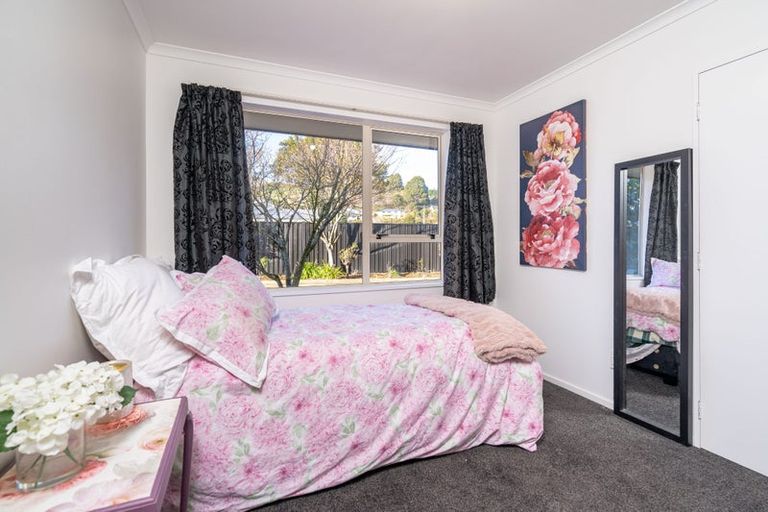 Photo of property in 14 Wingatui Road, Mosgiel, 9024
