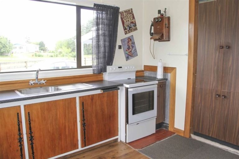 Photo of property in 20 King Street, Tuatapere, 9620